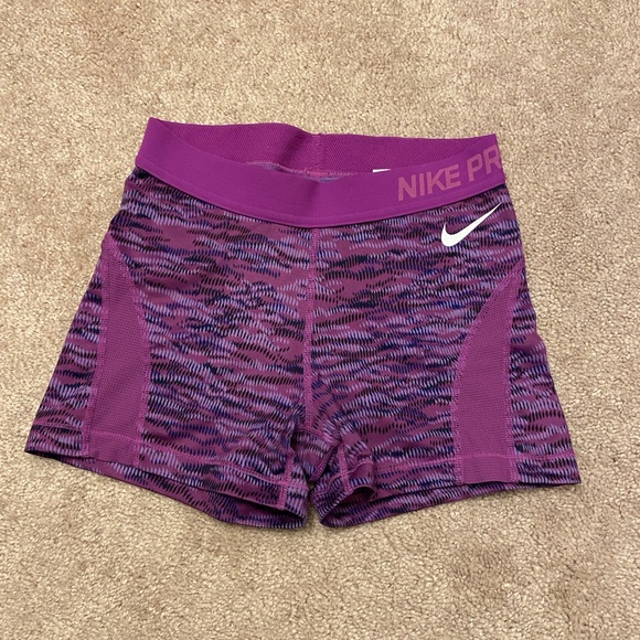Nike Pro Dri-Fit Purple Patterned Athletic Shorts - Picture 1 of 3